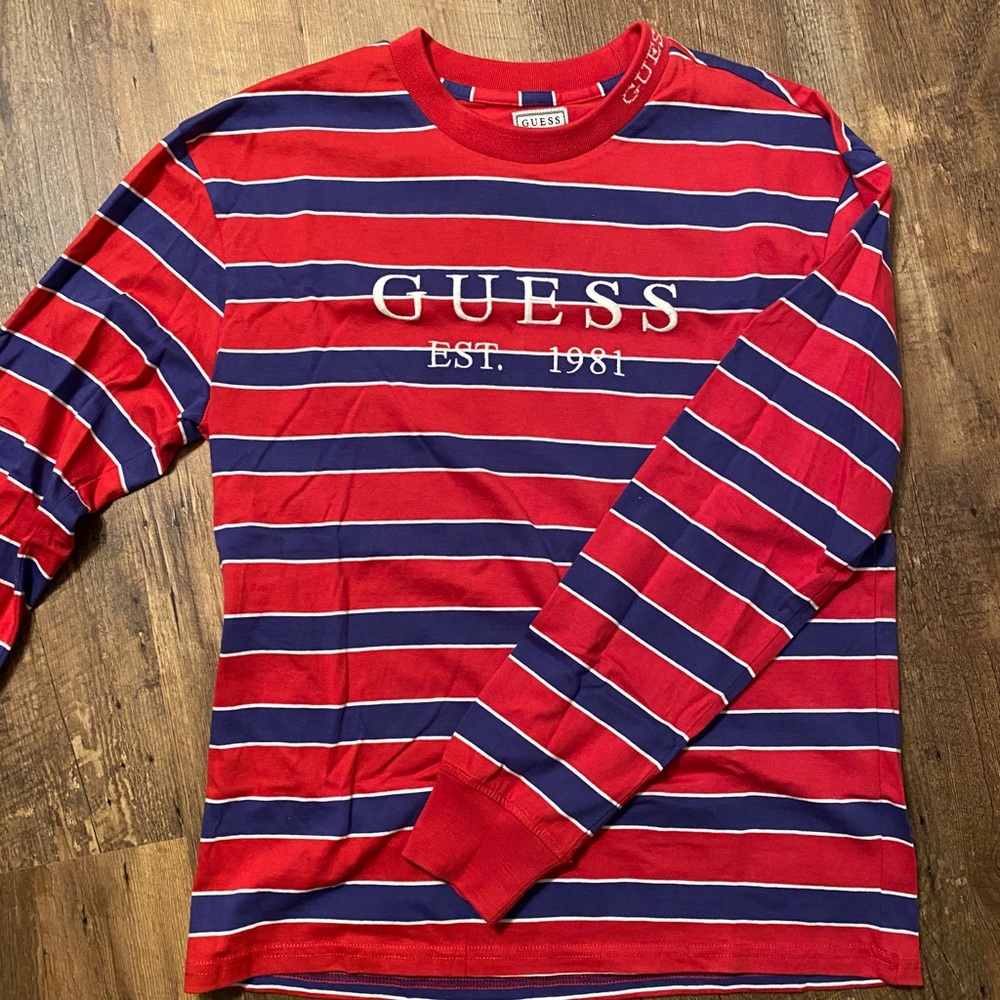 GUESS long sleeve striped top!